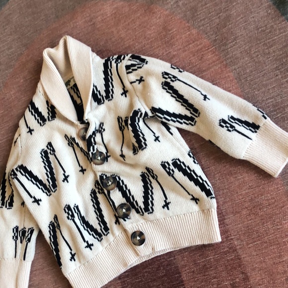 Monica + Andy 18-24m "M" Cardigan - Picture 2 of 6